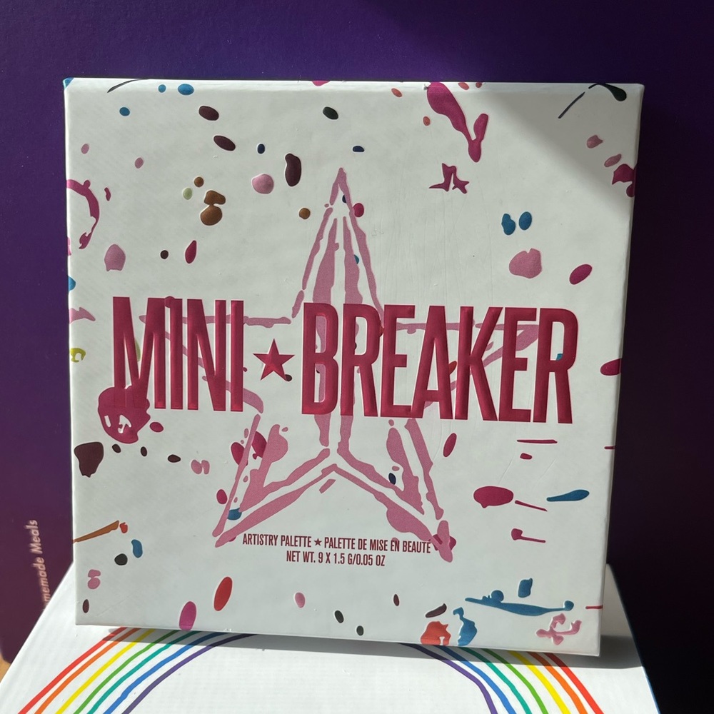 Jeffree Star Mini Breaker Artistry Palette